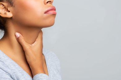 Woman neck having pain in throat